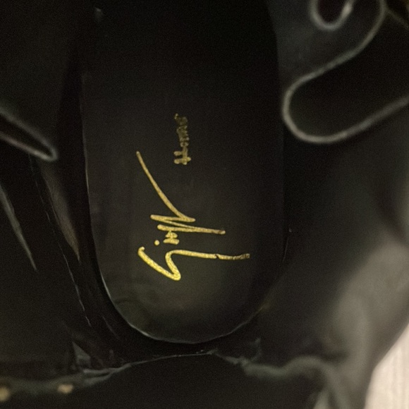 Giuseppe Zanotti Black Velvet with Stones High Tops EU Size 36 - Picture 6 of 14